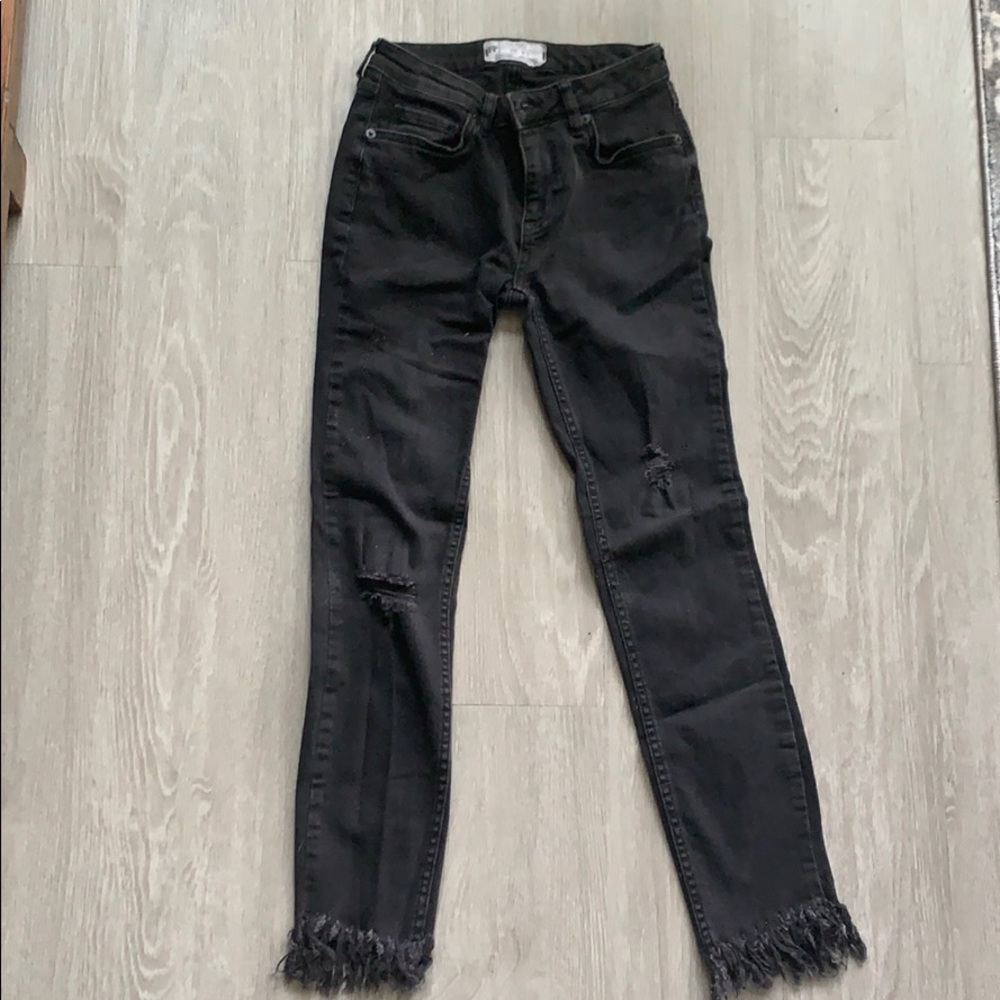 Black Free People Great Heights Frayed Jean